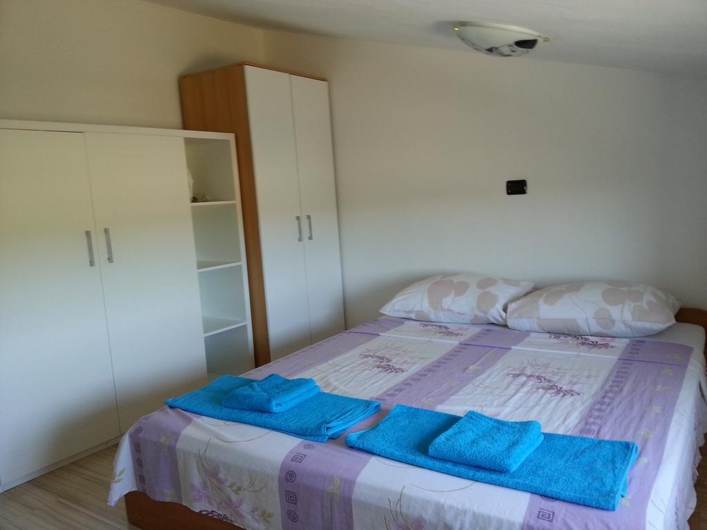 Apartment Rojnic Galižana Dış mekan fotoğraf